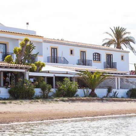 Hostal La Savina Bagian luar foto